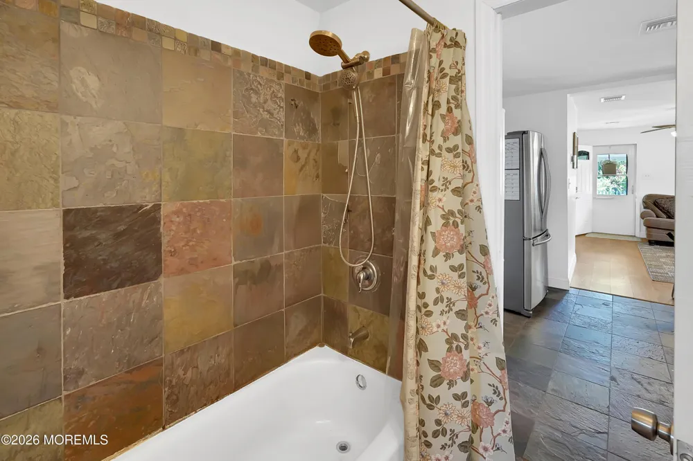 1034 3rd Avenue Wall, NJ 07719