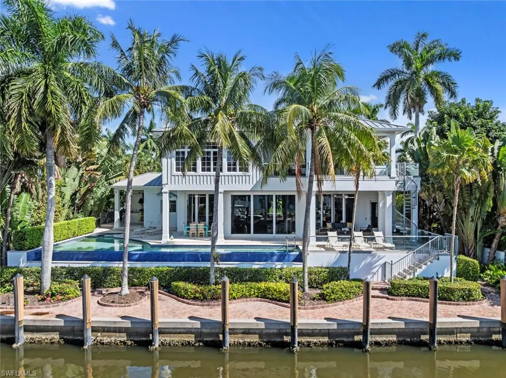 636 14th Ave S Naples, FL 34102