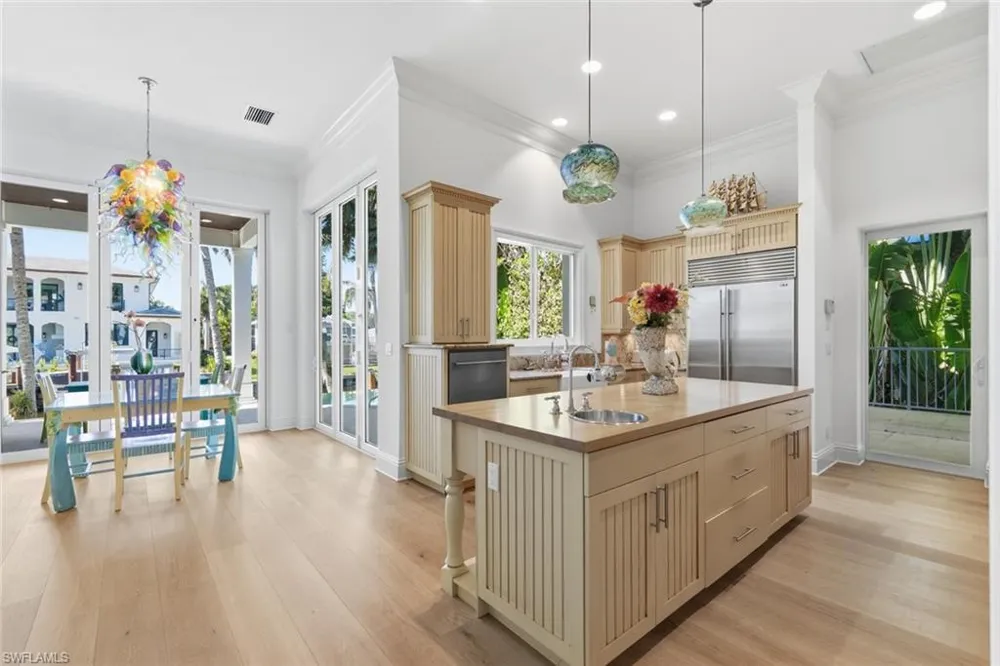 636 14th Ave S Naples, FL 34102
