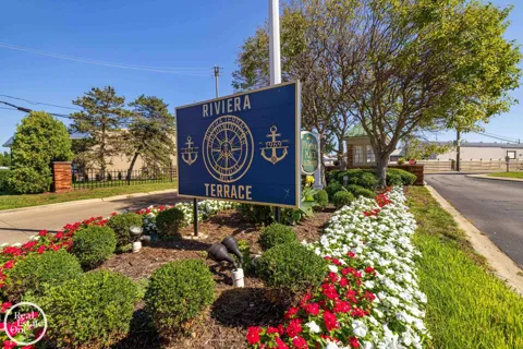 313 Riviera Drive