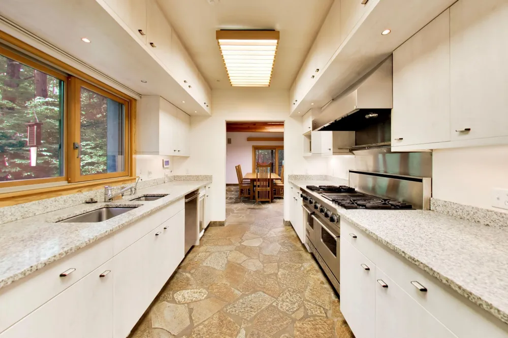 7043 Sand Dune Drive Chikaming Township, MI 49125