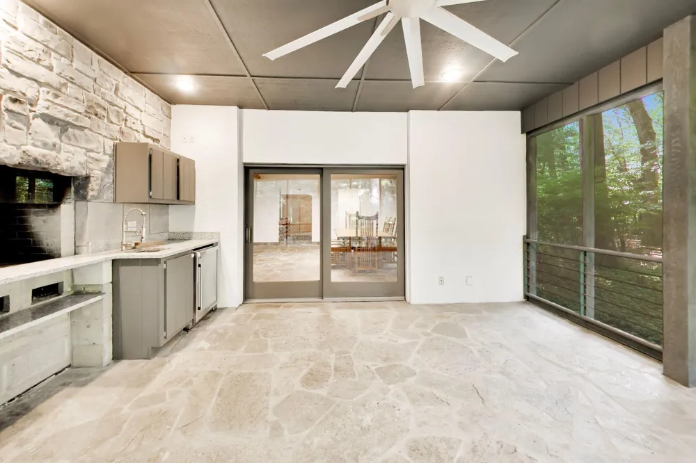 7043 Sand Dune Drive Chikaming Township, MI 49125
