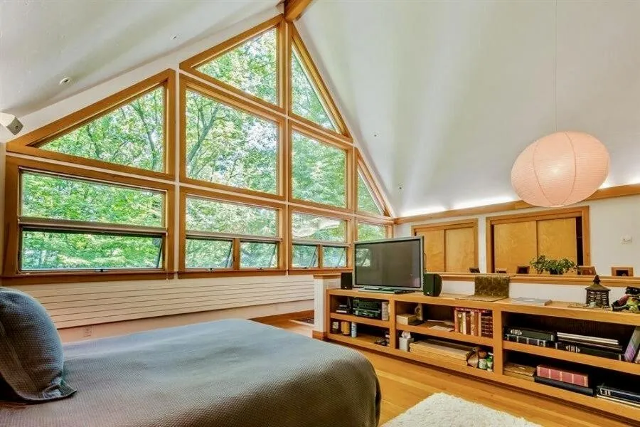 7043 Sand Dune Drive Chikaming Township, MI 49125
