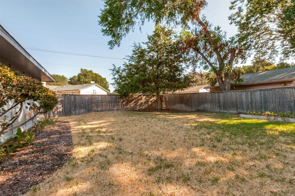 428 Sandy Trail Richardson, TX 75080