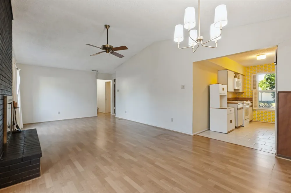 428 Sandy Trail Richardson, TX 75080