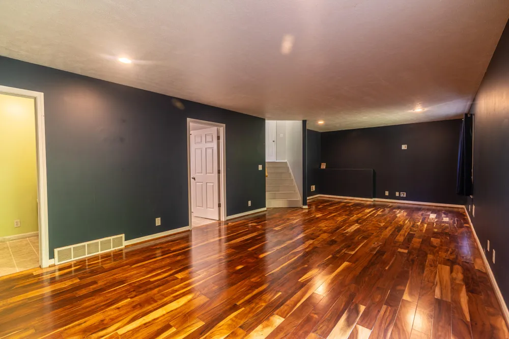 5480 Hidden Acres Court Holland, MI 49424