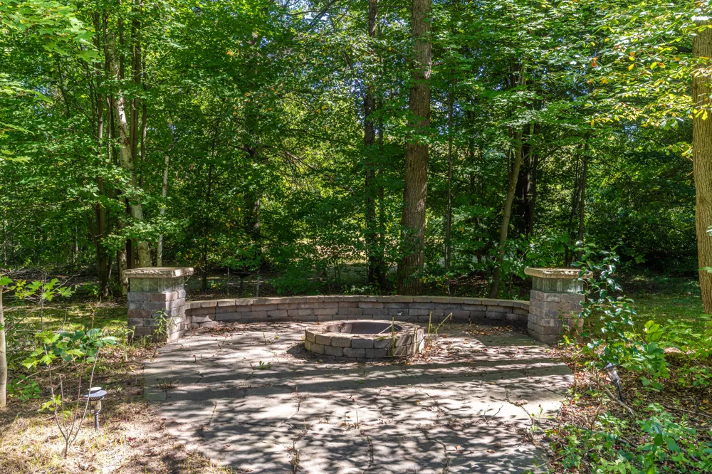 5480 Hidden Acres Court Holland, MI 49424