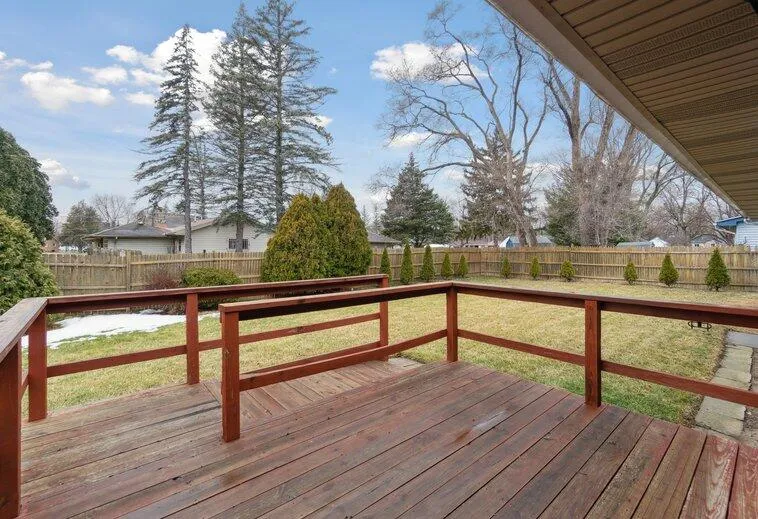 3172 Mysylvia Drive Saginaw, MI 48601
