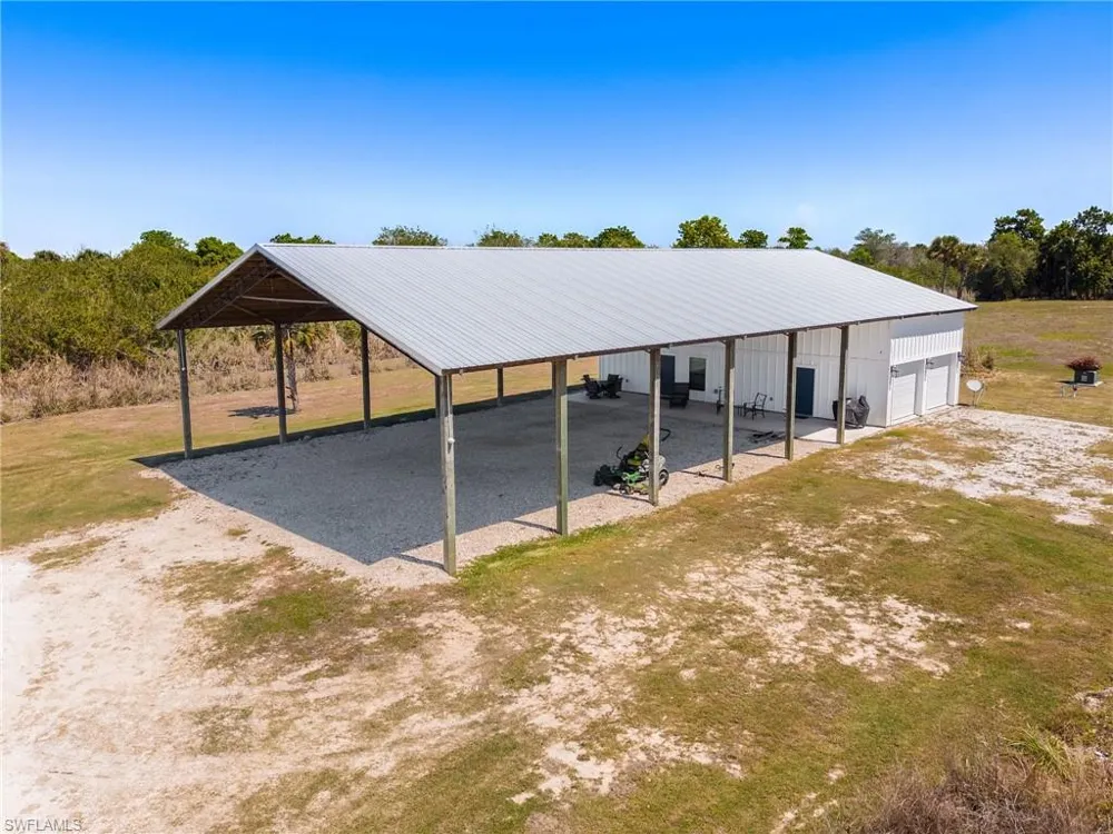 22301 River Road Alva, FL 33920