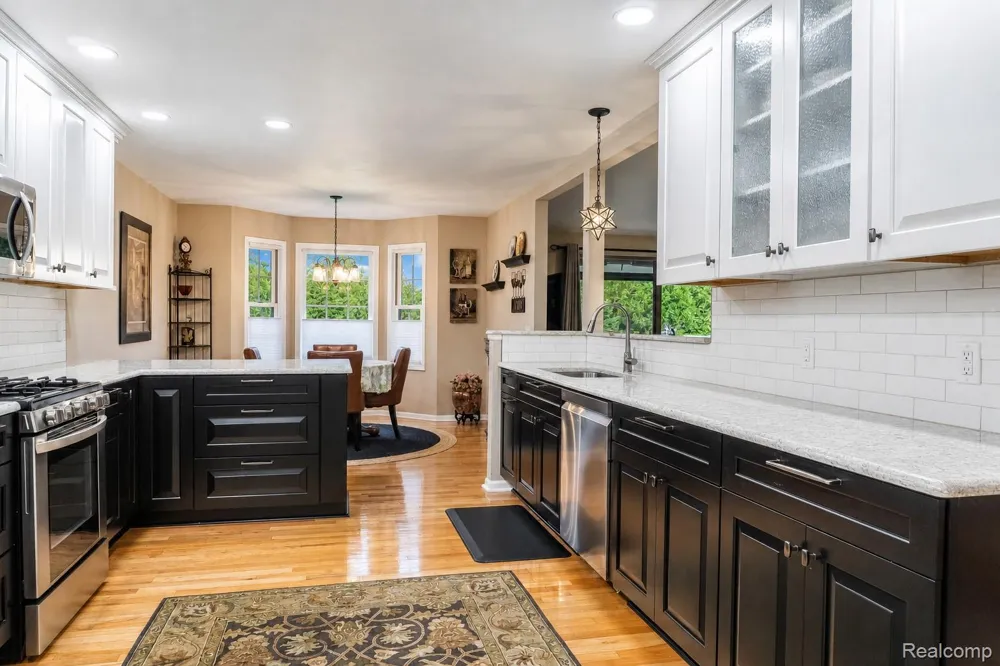 6240 Northridge Hills Drive Brighton City, MI 48116