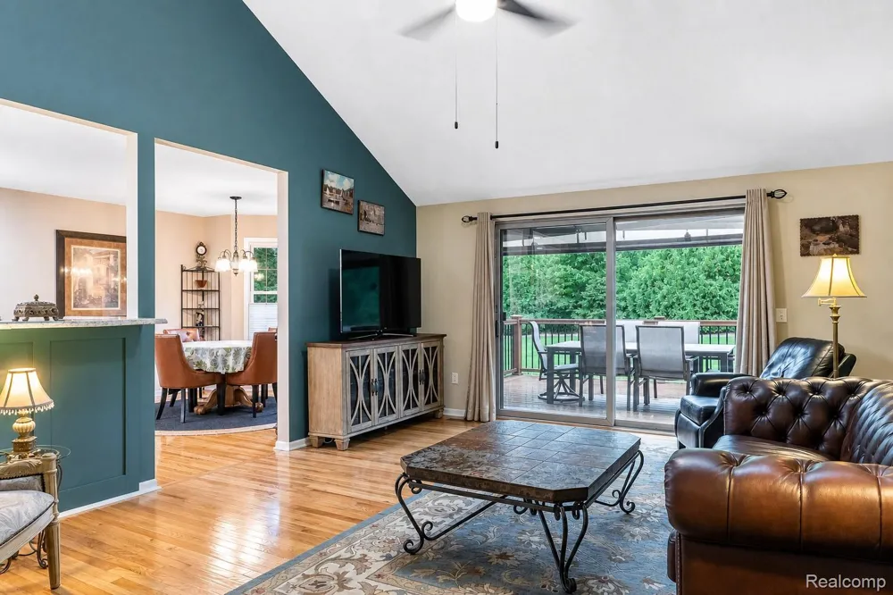 6240 Northridge Hills Drive Brighton City, MI 48116
