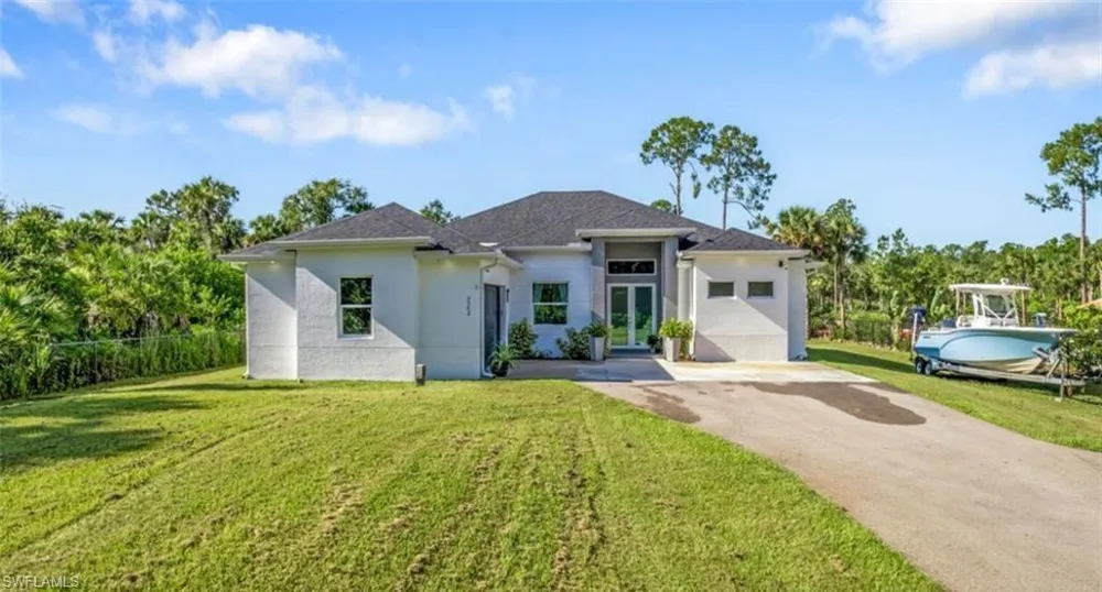 3502 40th Avenue SE Naples, FL 34117
