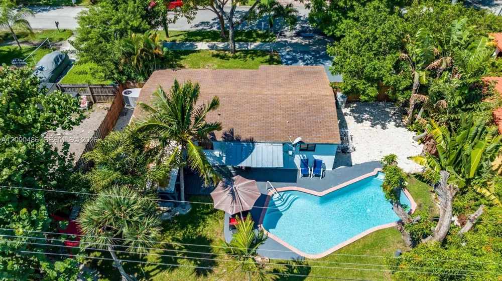 3360 NE 12th Ter Pompano Beach, FL 33064