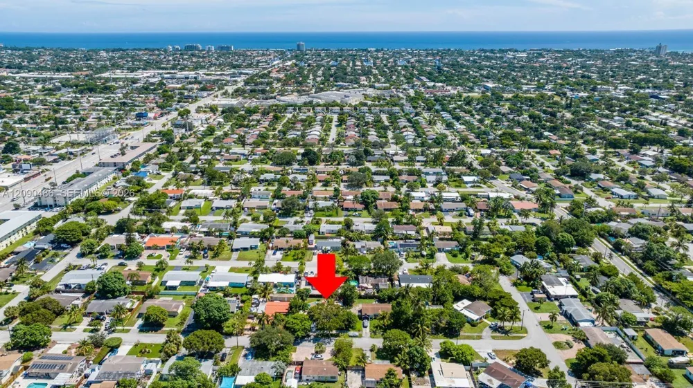 3360 NE 12th Ter Pompano Beach, FL 33064