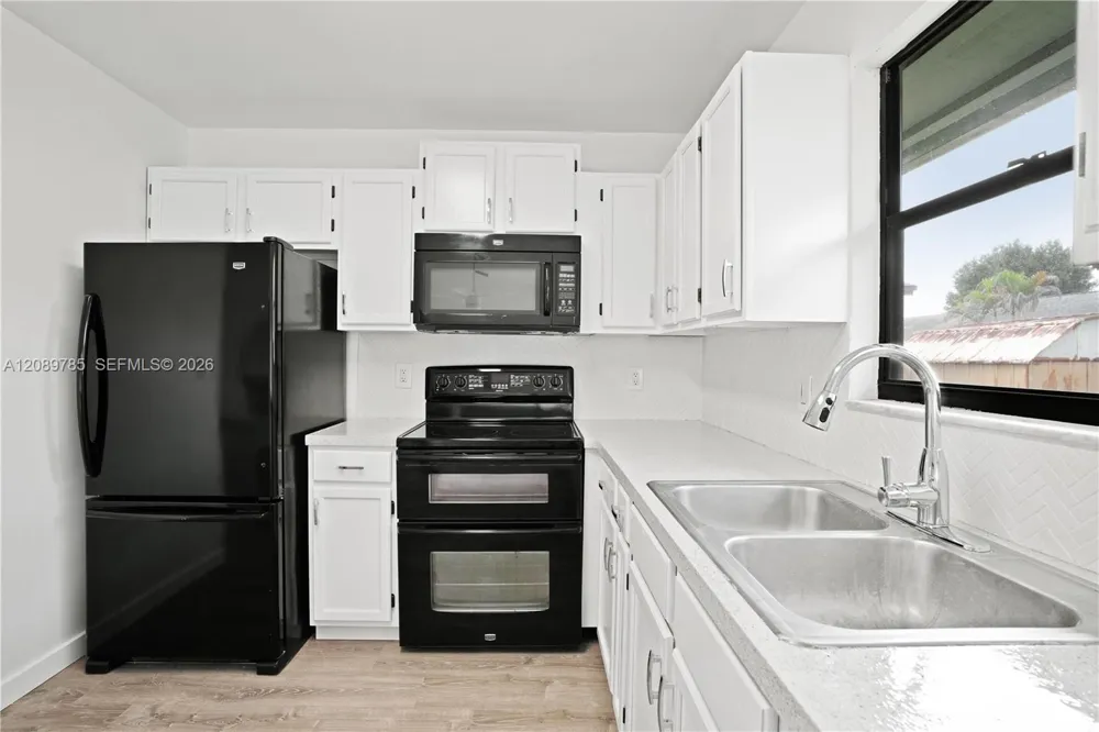 6043 Felter St Jupiter, FL 33458