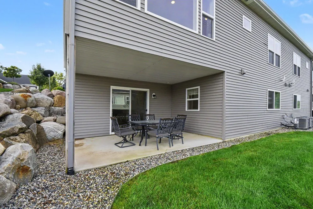 3519 Pleasant River Street SW Wyoming, MI 49418