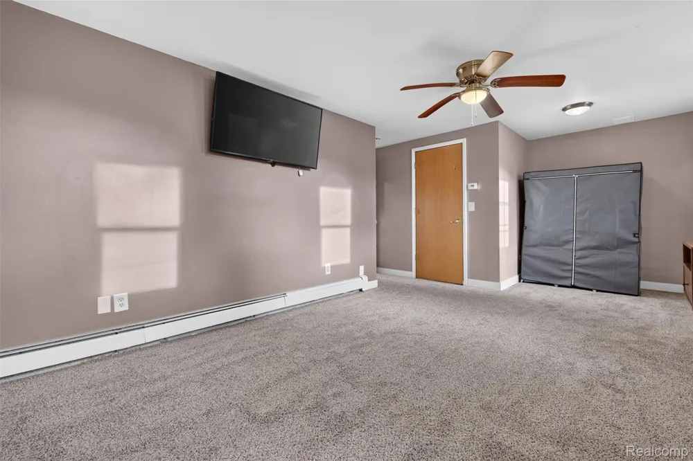 1155 Dolane Boulevard White Lake Charter Township, MI 48383