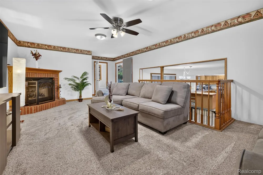 1155 Dolane Boulevard White Lake Charter Township, MI 48383