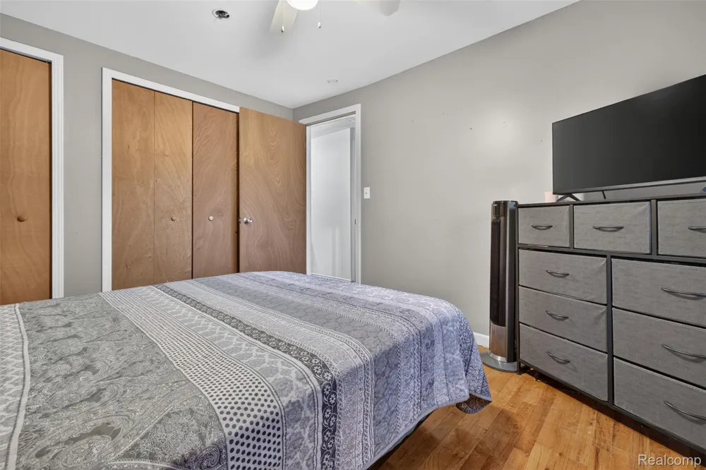 1155 Dolane Boulevard White Lake Charter Township, MI 48383