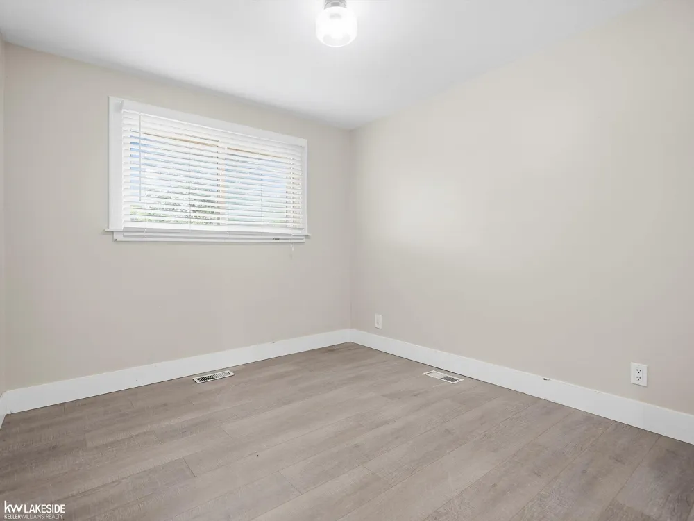 43016 Penny Drive Sterling Heights City, MI 48314