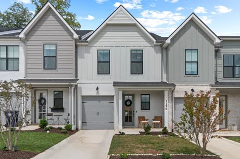 3198 Sassafras Ln