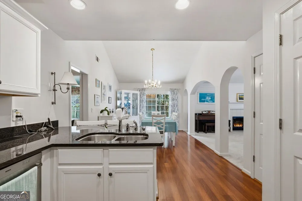 239 Park PL Woodstock, GA 30189