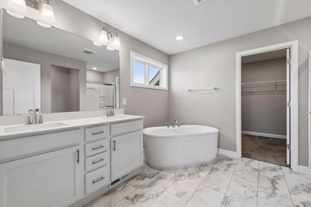 1590 Hackamore Drive Victoria, MN 55386