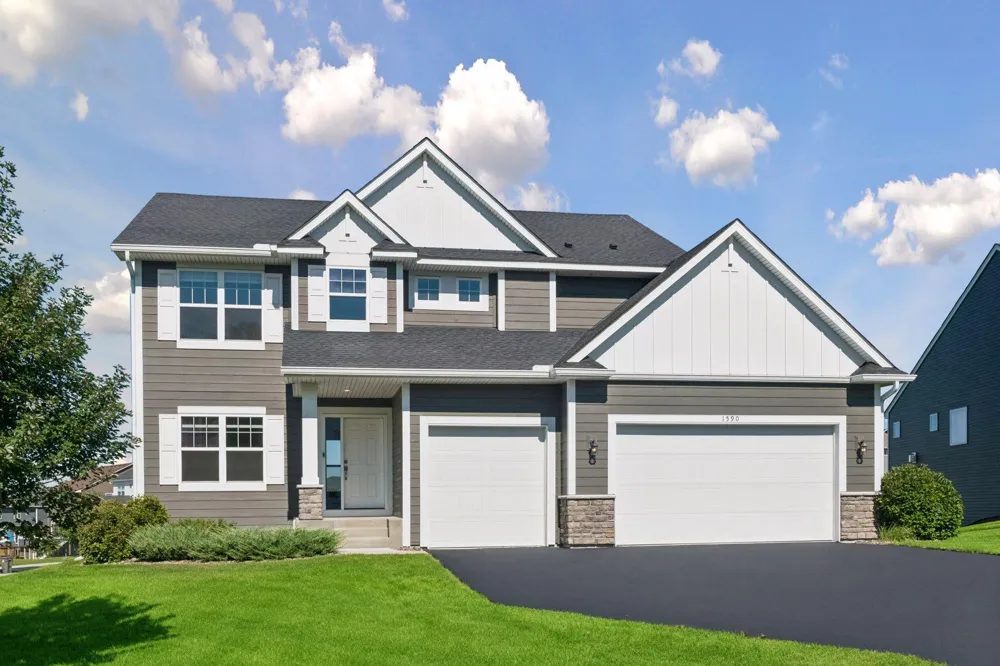 1590 Hackamore Drive Victoria, MN 55386