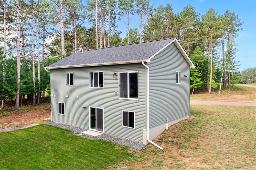 3166 317th Court NW Cambridge, MN 55008