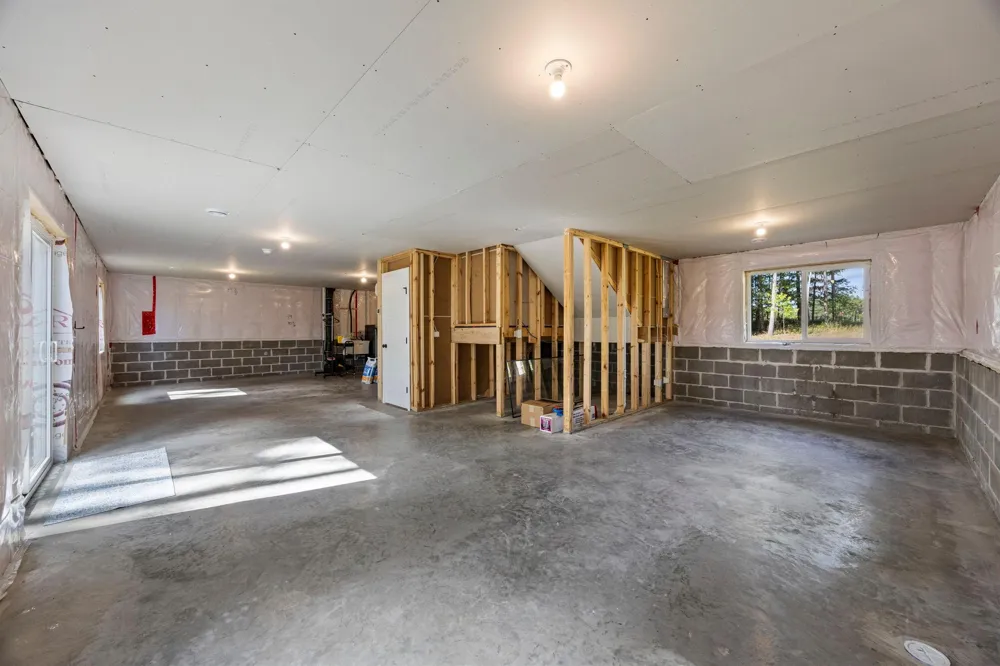 3166 317th Court NW Cambridge, MN 55008