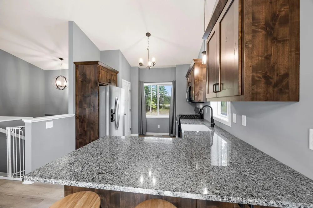 3166 317th Court NW Cambridge, MN 55008