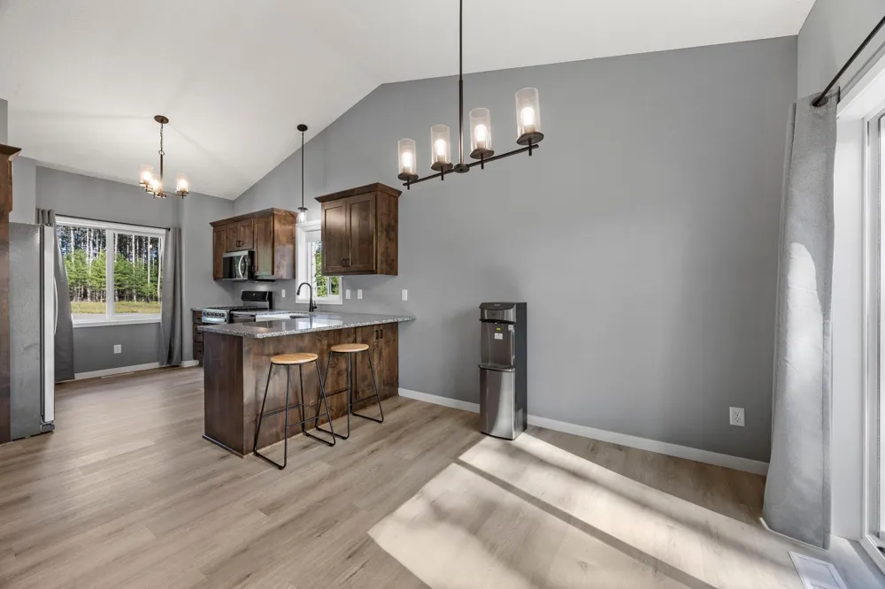 3166 317th Court NW Cambridge, MN 55008