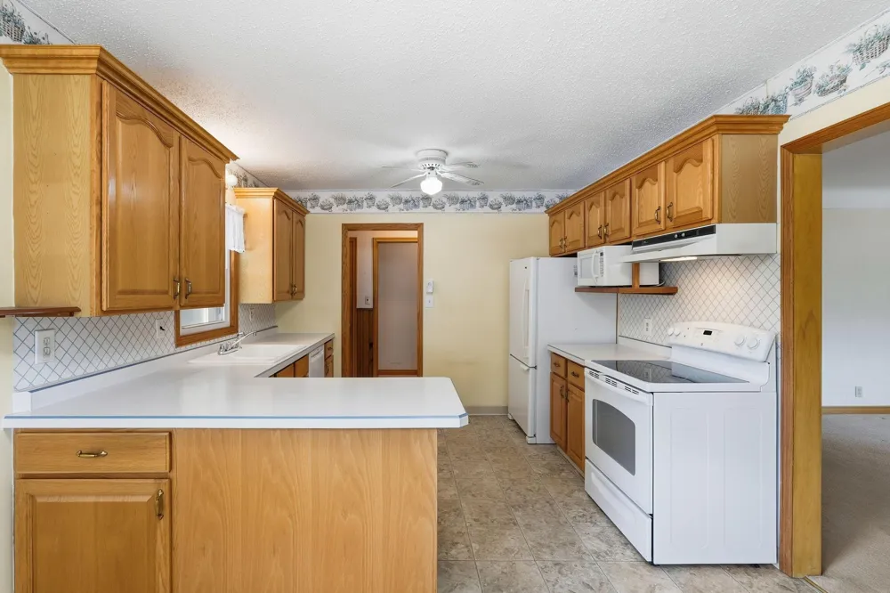 4725 Krech Avenue White Bear Lake, MN 55110