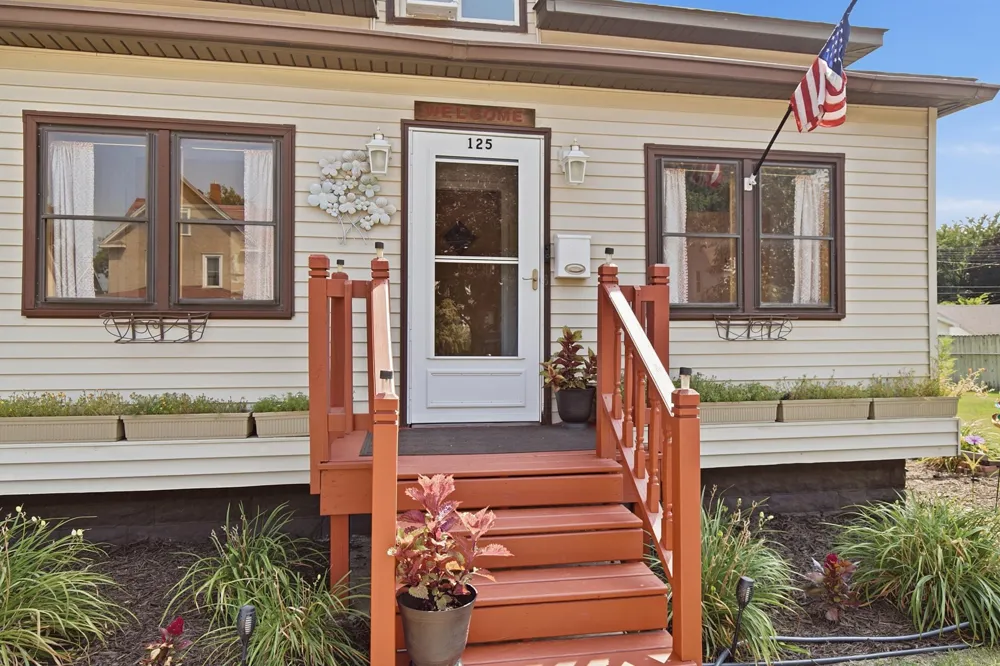 125 3rd Avenue S South Saint Paul, MN 55075