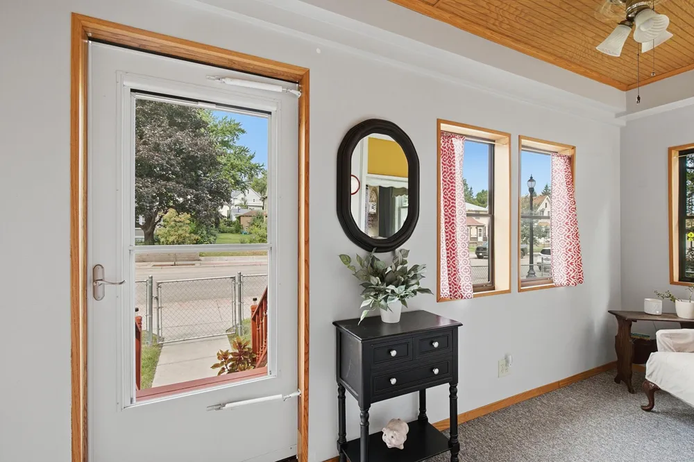 125 3rd Avenue S South Saint Paul, MN 55075