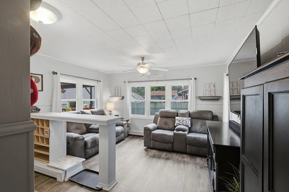 125 3rd Avenue S South Saint Paul, MN 55075