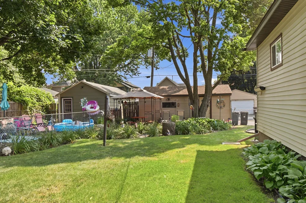 125 3rd Avenue S South Saint Paul, MN 55075