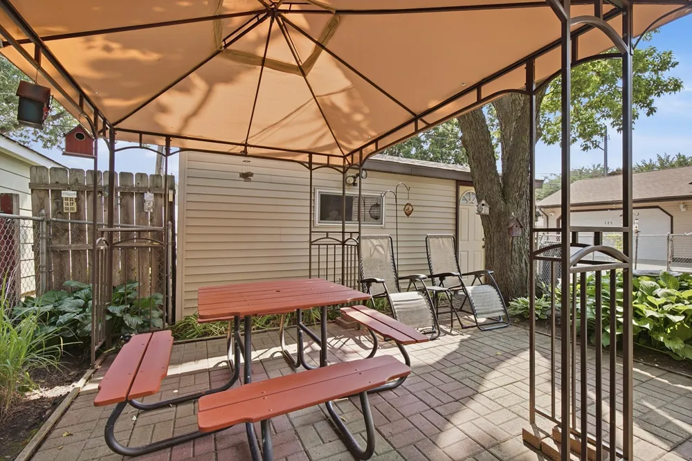 125 3rd Avenue S South Saint Paul, MN 55075