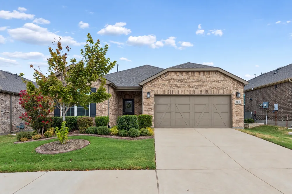1243 Old Glory Drive Little Elm, TX 76227