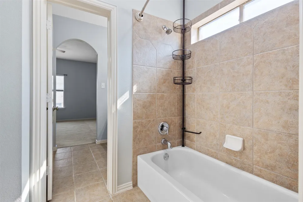 221 Tipperary Drive Keller, TX 76248