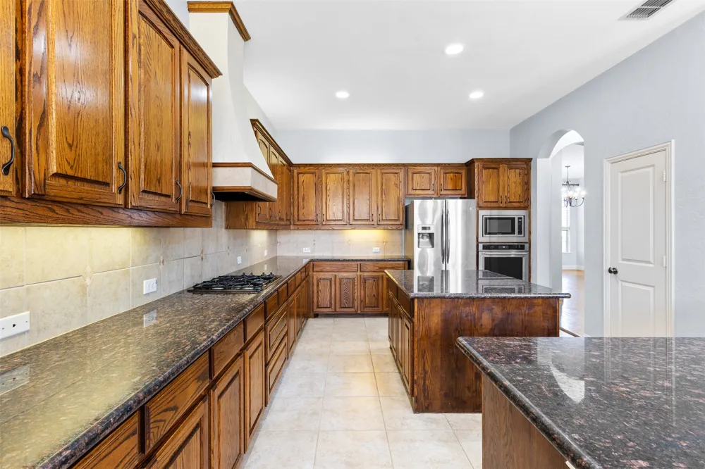 221 Tipperary Drive Keller, TX 76248