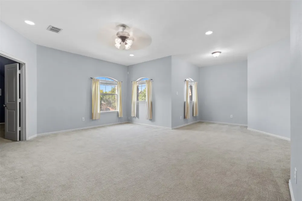 221 Tipperary Drive Keller, TX 76248