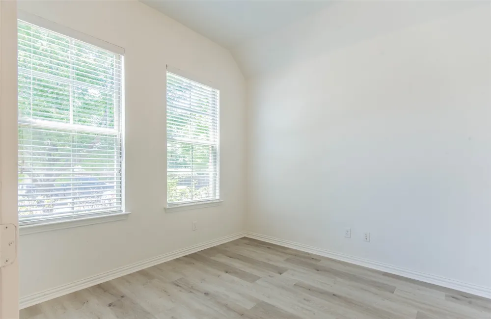 1404 Suttonview Drive McKinney, TX 75071