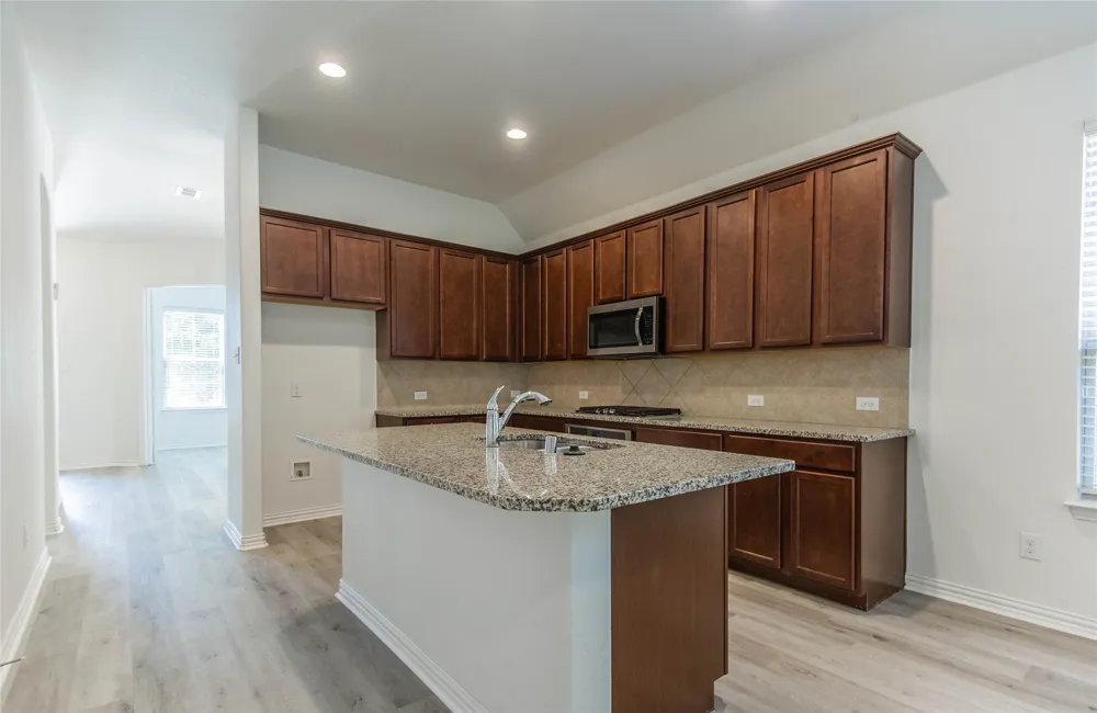 1404 Suttonview Drive McKinney, TX 75071