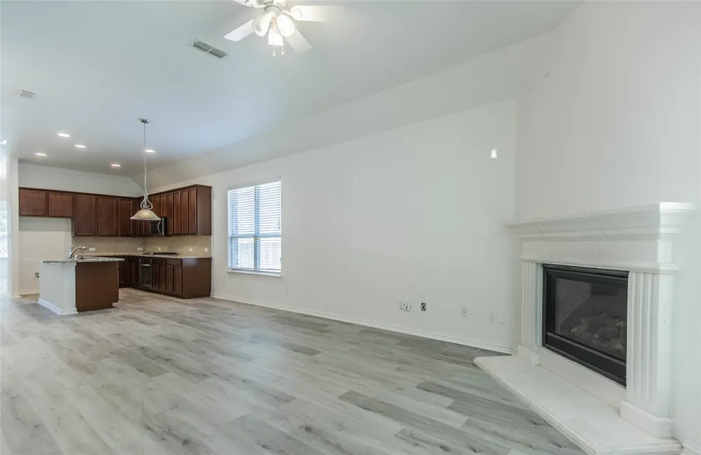 1404 Suttonview Drive McKinney, TX 75071