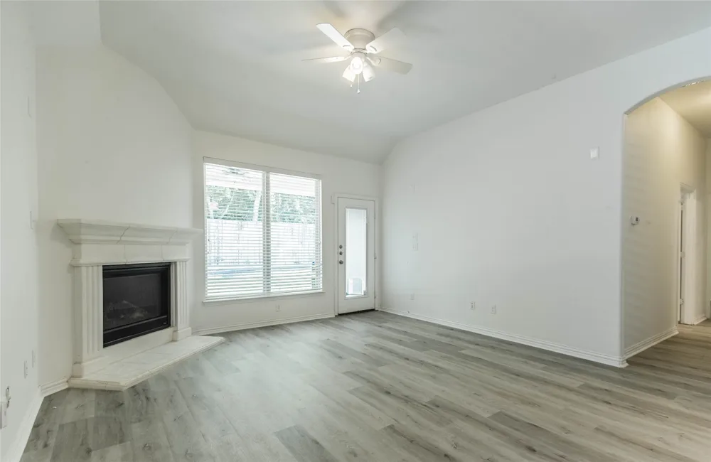1404 Suttonview Drive McKinney, TX 75071