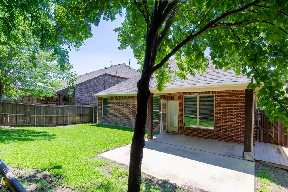 1404 Suttonview Drive McKinney, TX 75071