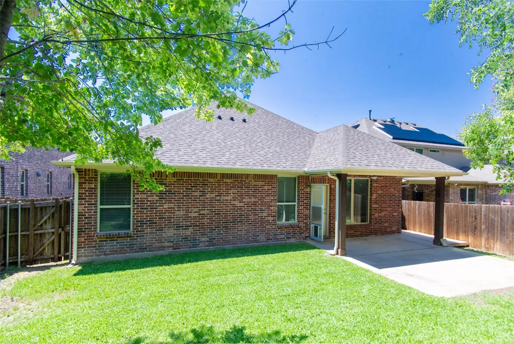 1404 Suttonview Drive McKinney, TX 75071