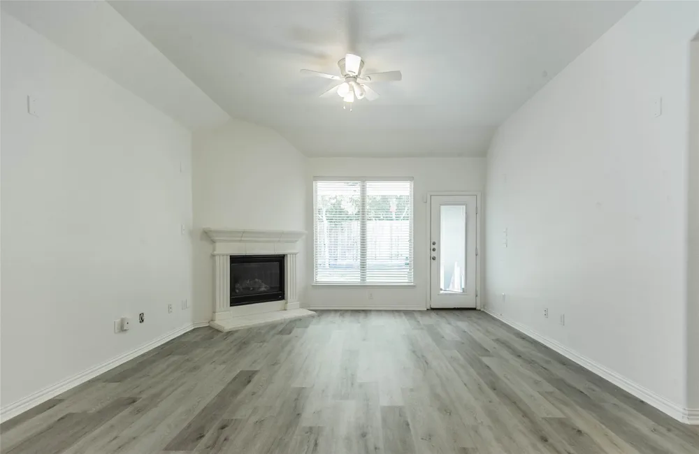 1404 Suttonview Drive McKinney, TX 75071