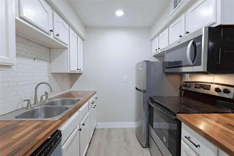 132 Oyster Creek Drive #14